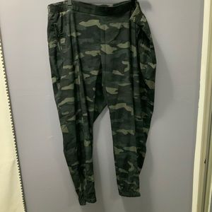Old Navy Camo joggers